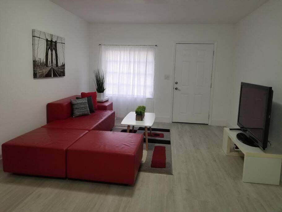 My Lovely Home In Miami 15 Minutes From The Beach Dış mekan fotoğraf